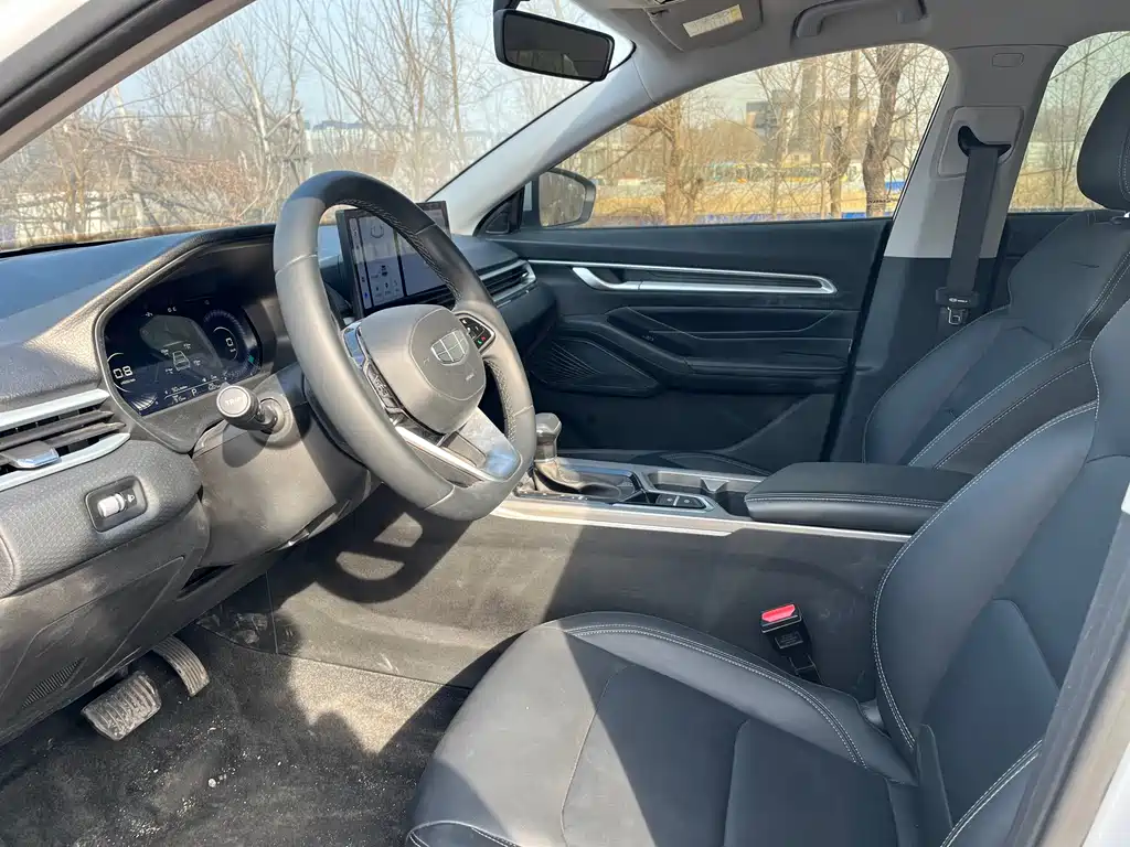 GEELY AUTOMOBILE EMGRAND