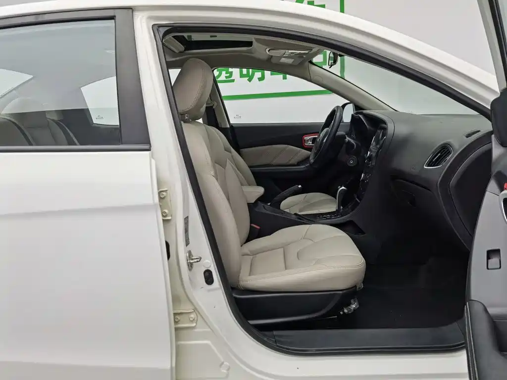 GAC Motor Trumpchi GA3S — миниатюра 23