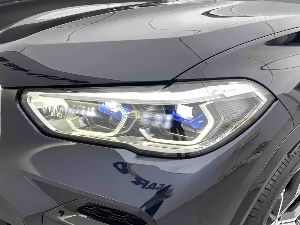 BMW X5 (Import) — миниатюра 7