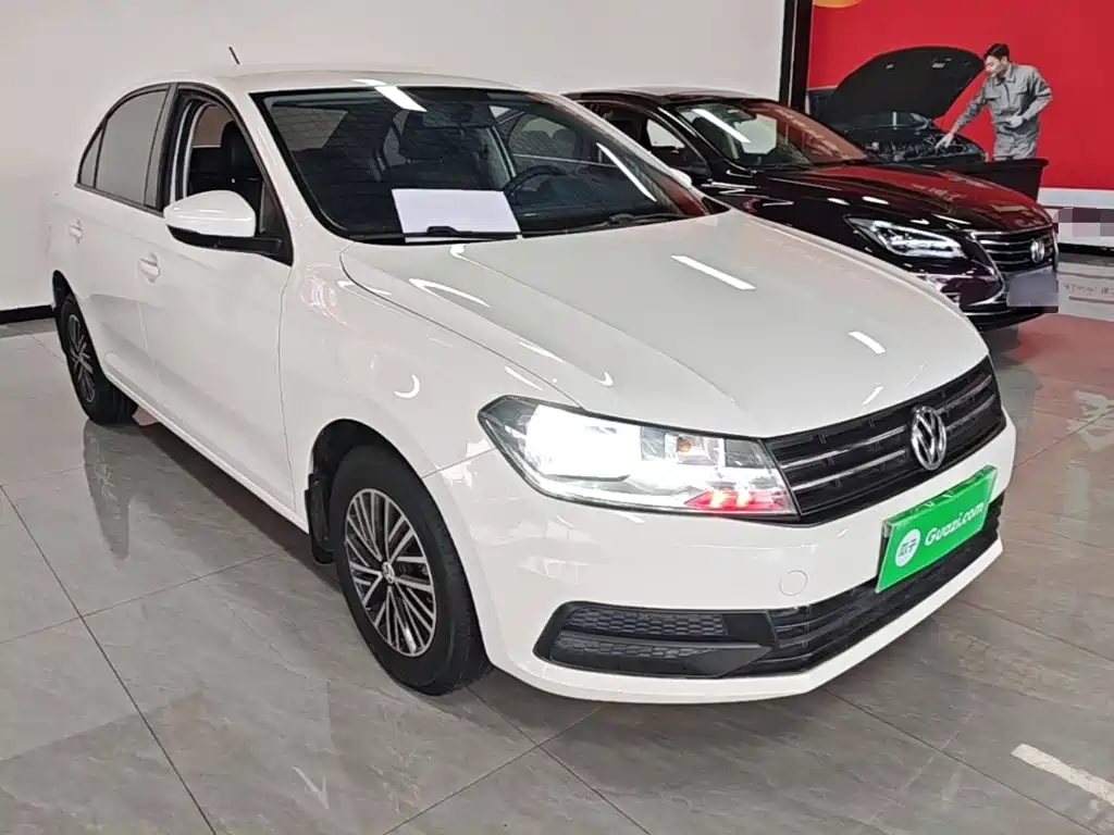 Volkswagen Santana — миниатюра 4