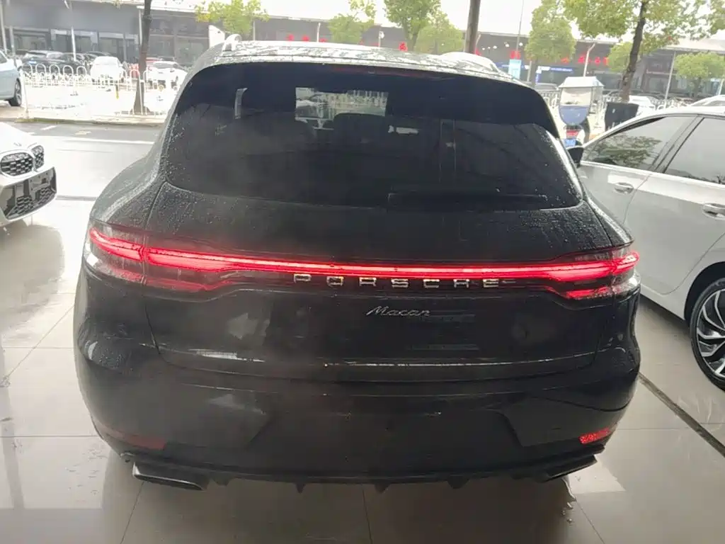 Porsche Macan — миниатюра 6