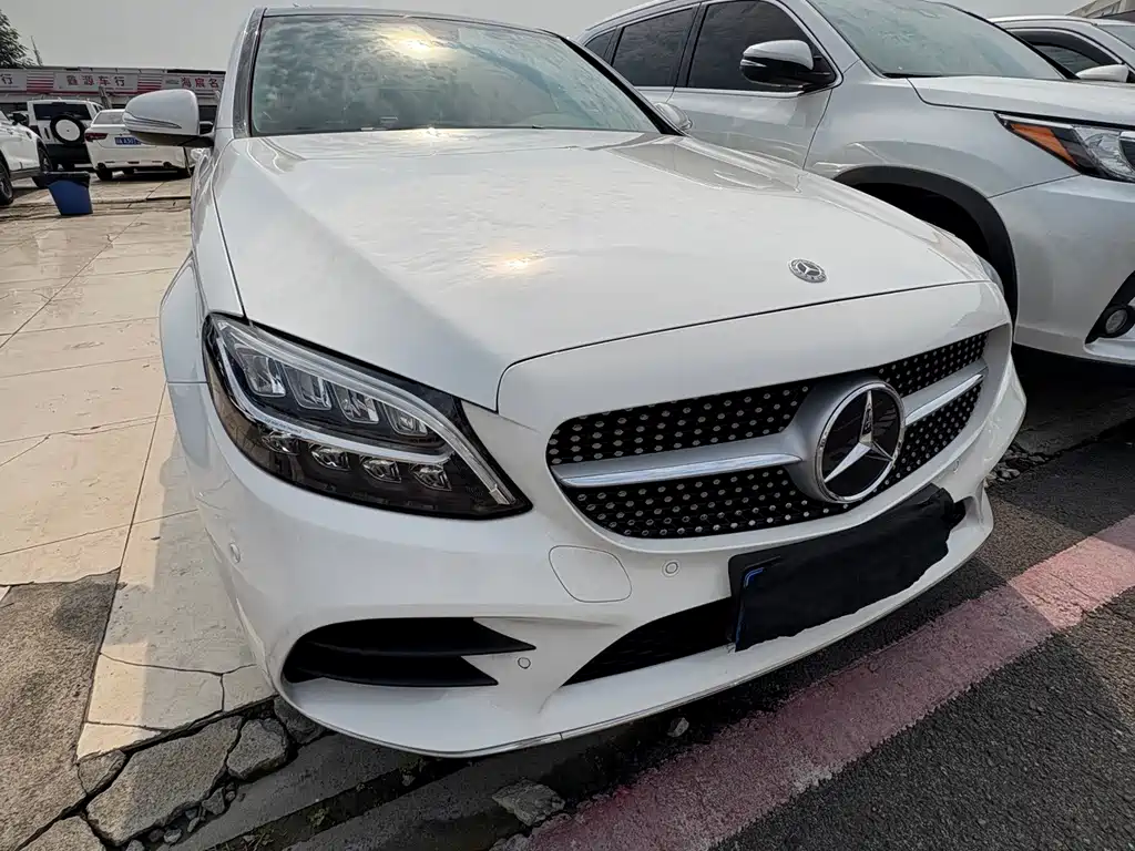 Mercedes-Benz C-Class — миниатюра 3