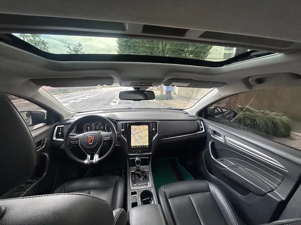 Roewe i6 Classic — миниатюра 6