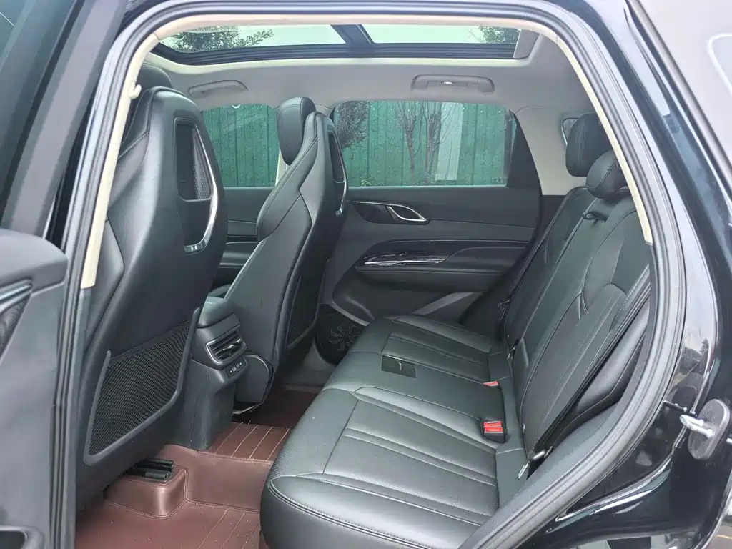 Hongqi Hongqi HS3 PHEV — миниатюра 7