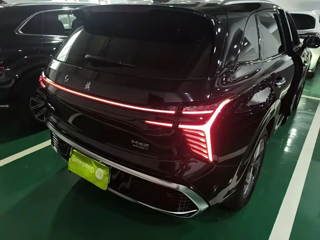 Hongqi Hongqi HS3 PHEV — миниатюра 8