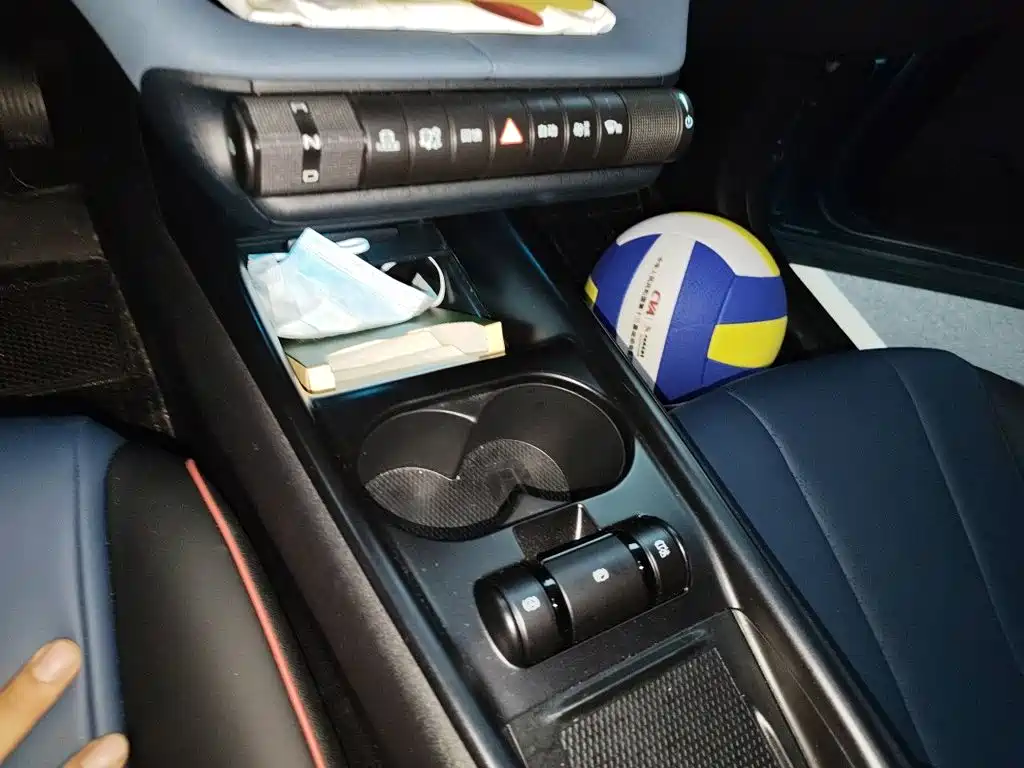 BYD Dolphin — миниатюра 10