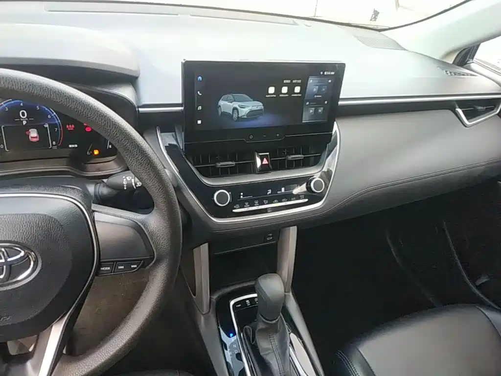 Toyota Frontlander — миниатюра 13