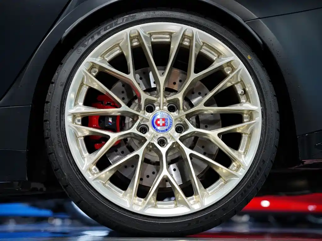 BMW M3 — миниатюра 16