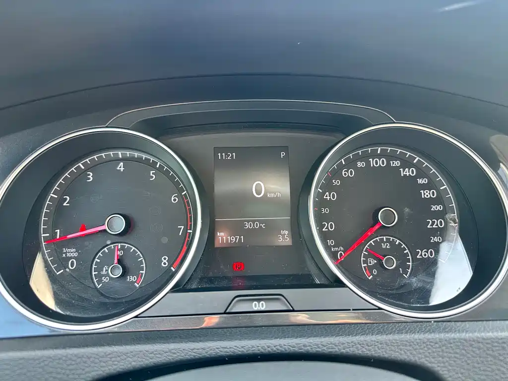 Volkswagen Golf — миниатюра 12
