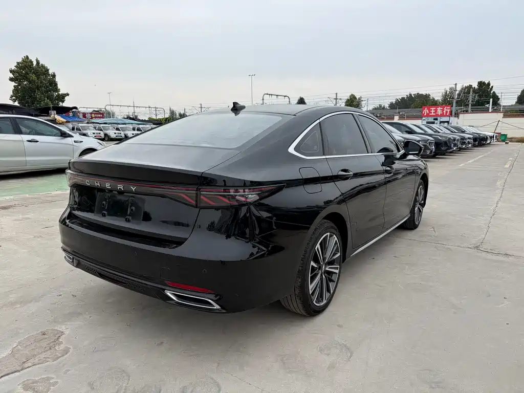 Chery Arrizo 8 PRO — миниатюра 9
