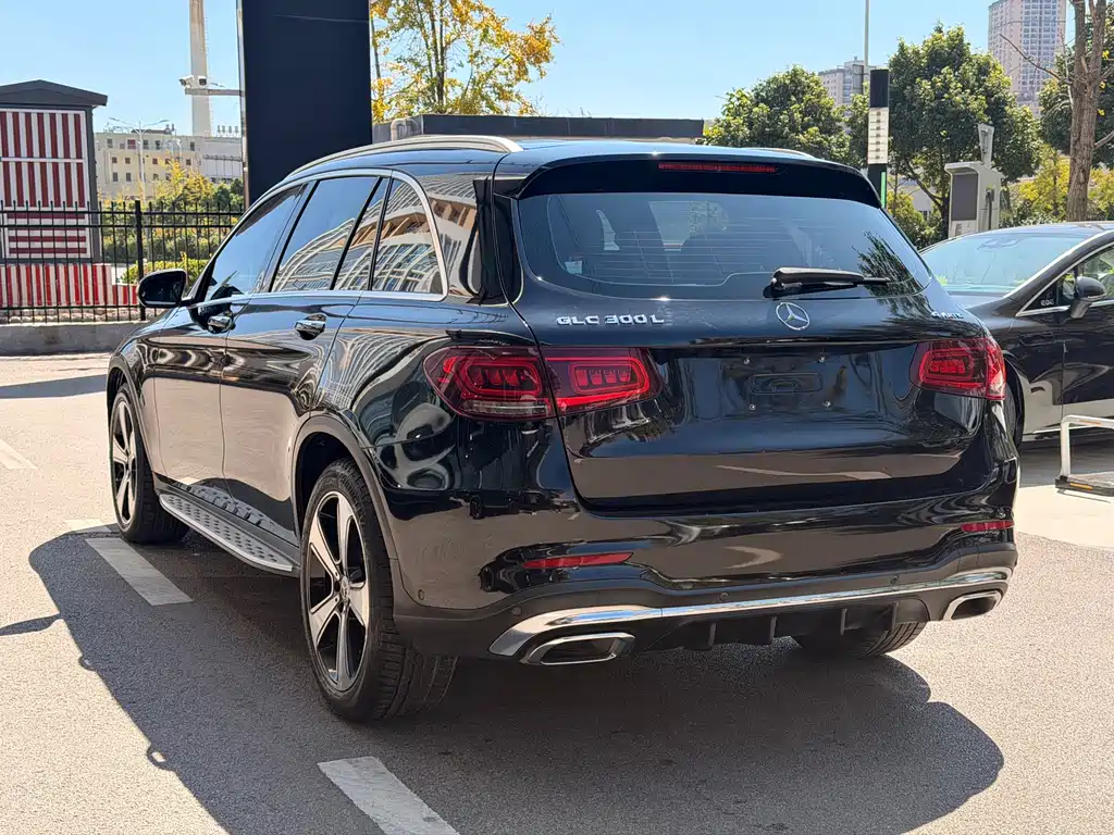 Mercedes-Benz GLC — миниатюра 9