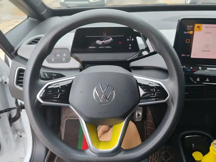 Volkswagen ID.3 — миниатюра 15