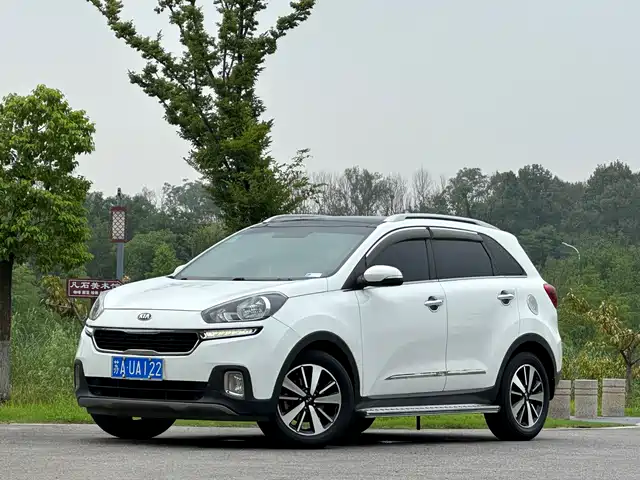 KIA KX3 PROUD RUN 2016