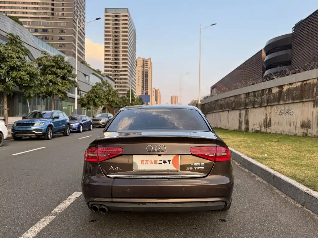 Audi A4L — миниатюра 5