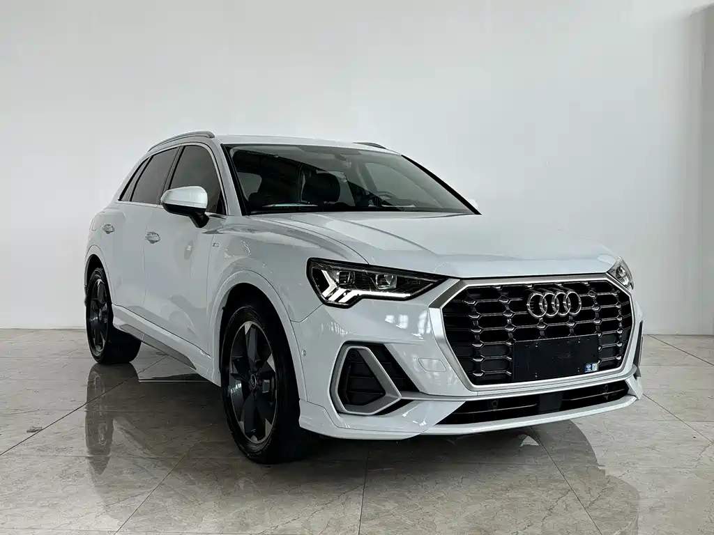 Audi Q3 — миниатюра 3