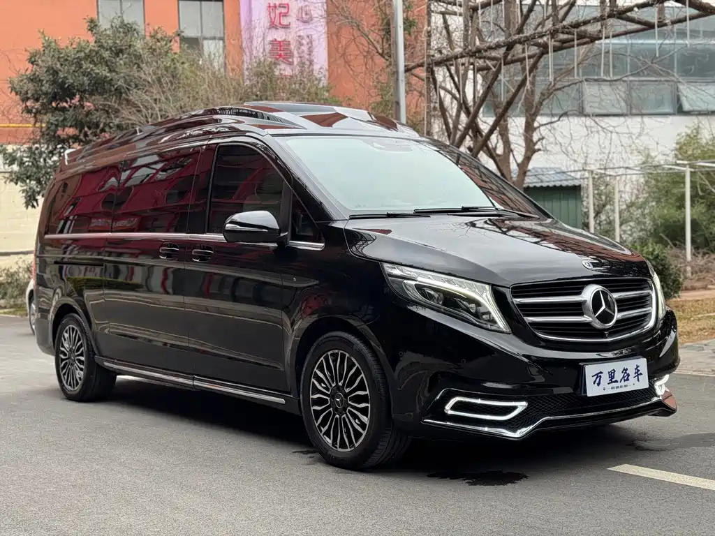 MERCEDES-BENZ V CLASS
