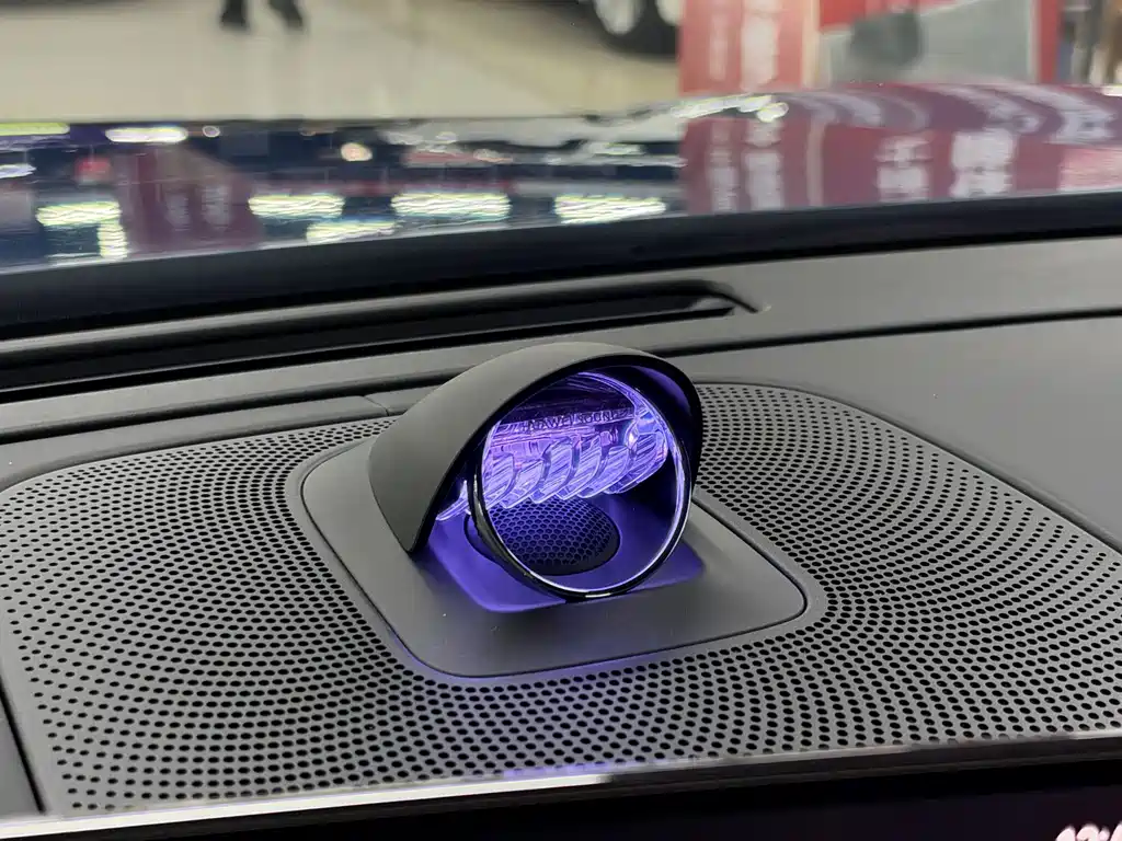 AITO AITO M6 — миниатюра 42