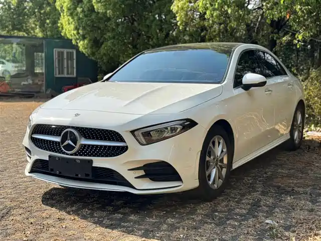 MERCEDES-BENZ A CLASS