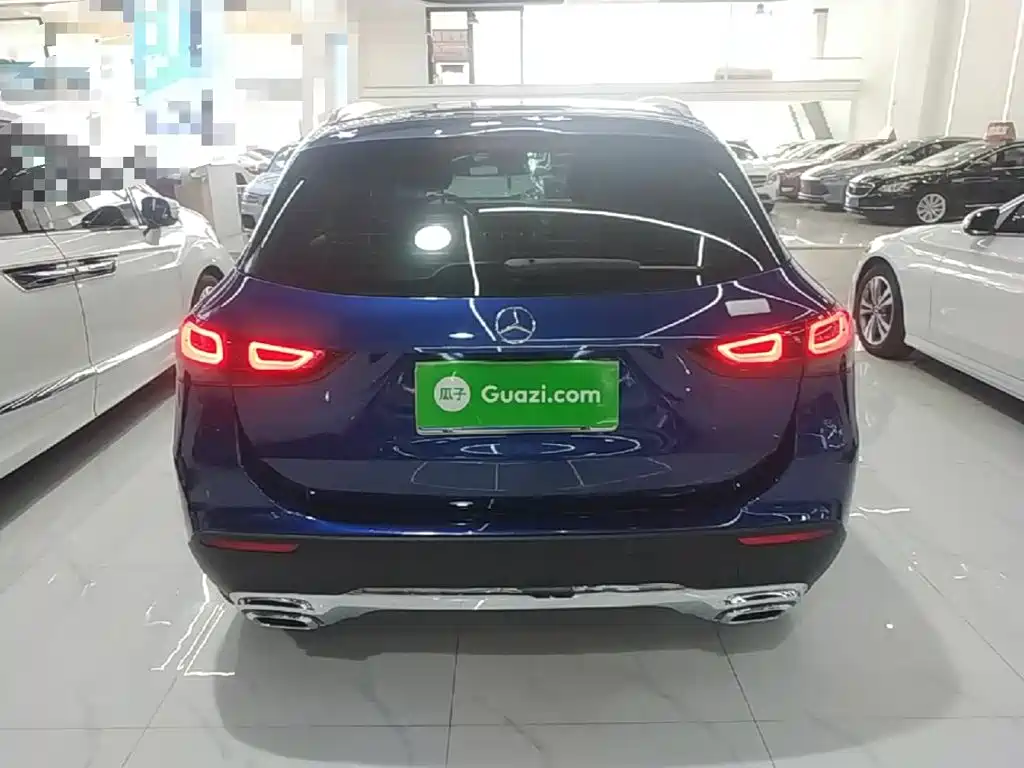 Mercedes-Benz GLA — миниатюра 6