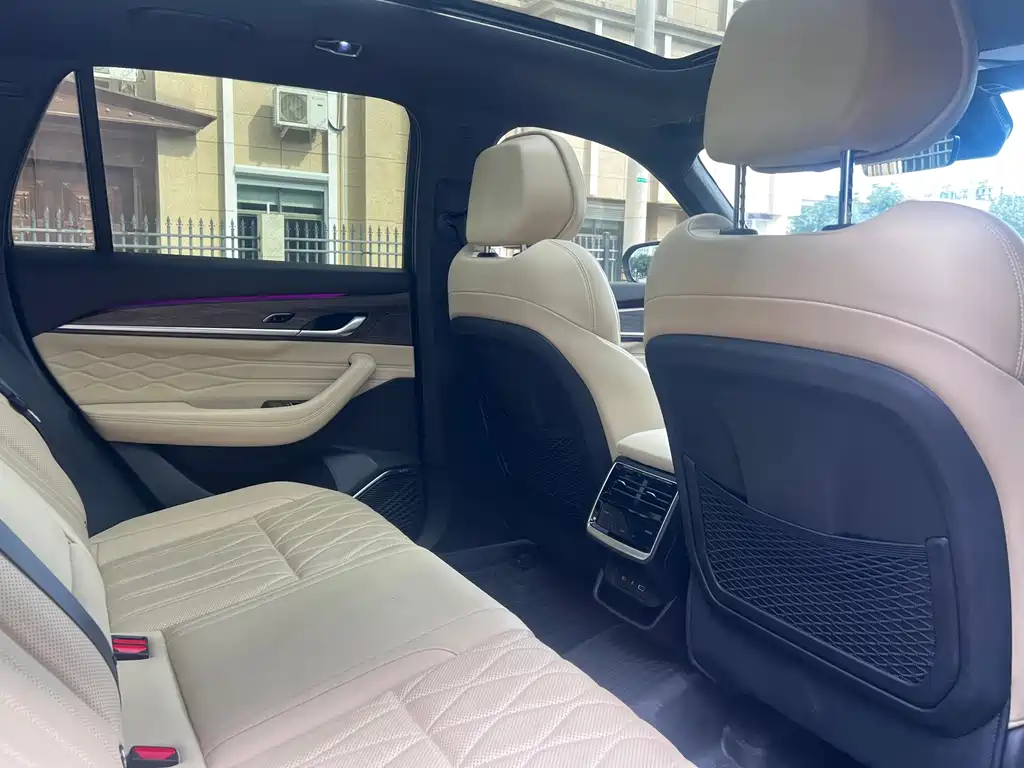 Geely Xingyue L — миниатюра 13