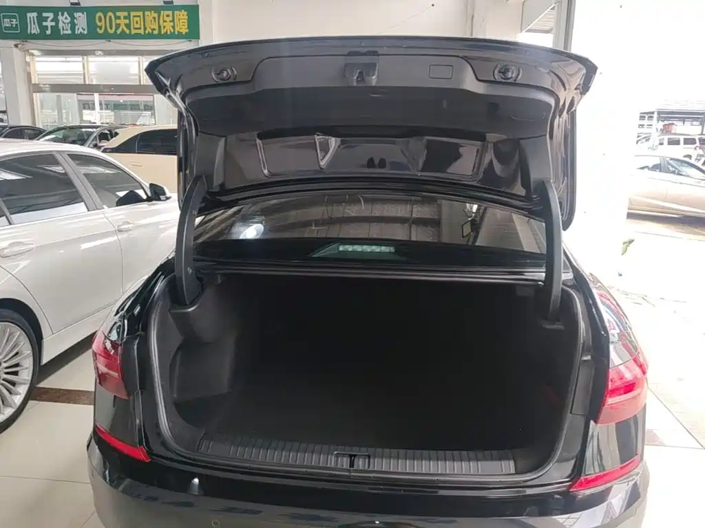 Volkswagen Passat — миниатюра 19
