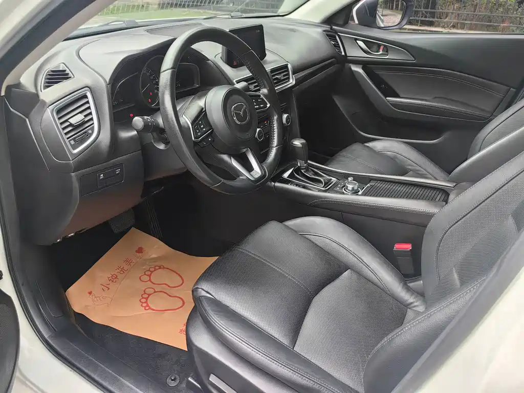 Mazda 3 Axela — миниатюра 13