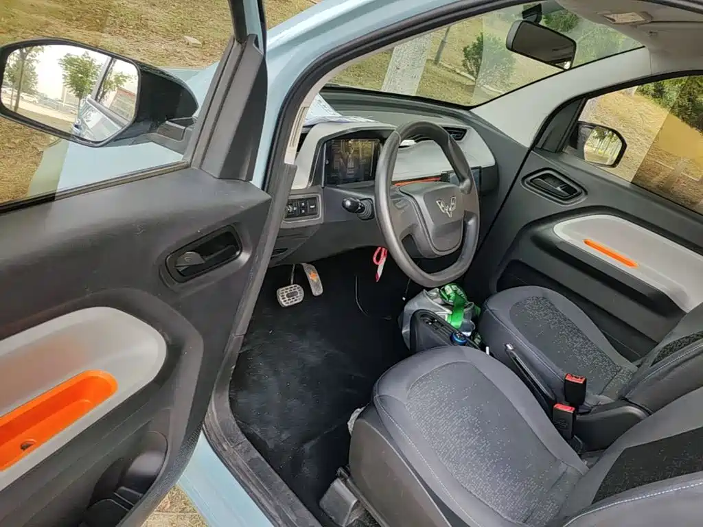Wuling MINIEV — миниатюра 16