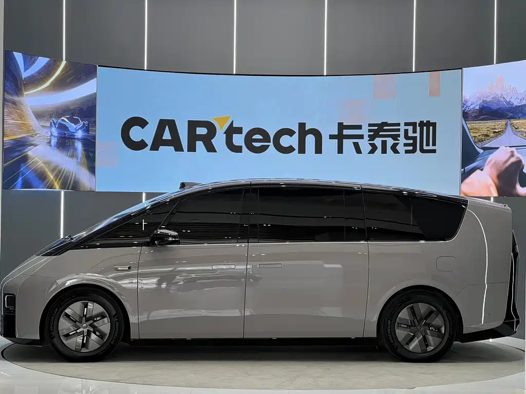 Li Auto Li MEGA — миниатюра 20