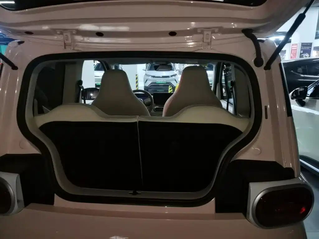 Wuling MINIEV — миниатюра 19