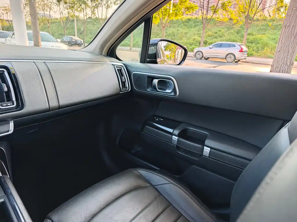 Citroen C6 — миниатюра 12