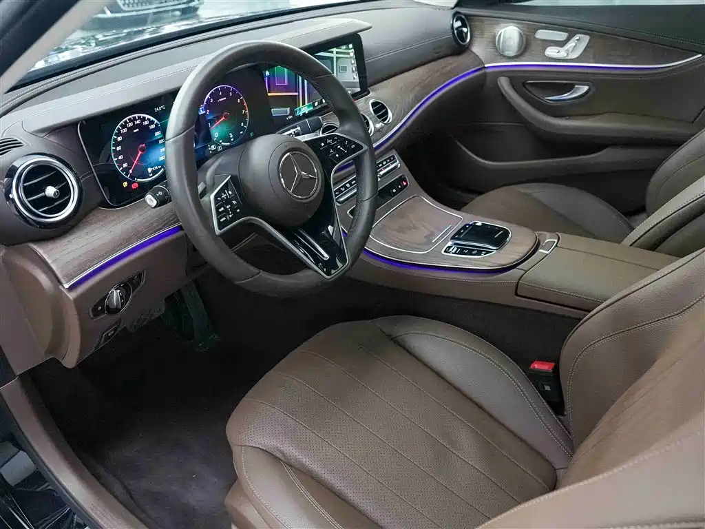 Mercedes-Benz E-Class E 2023 E 300 L Luxury