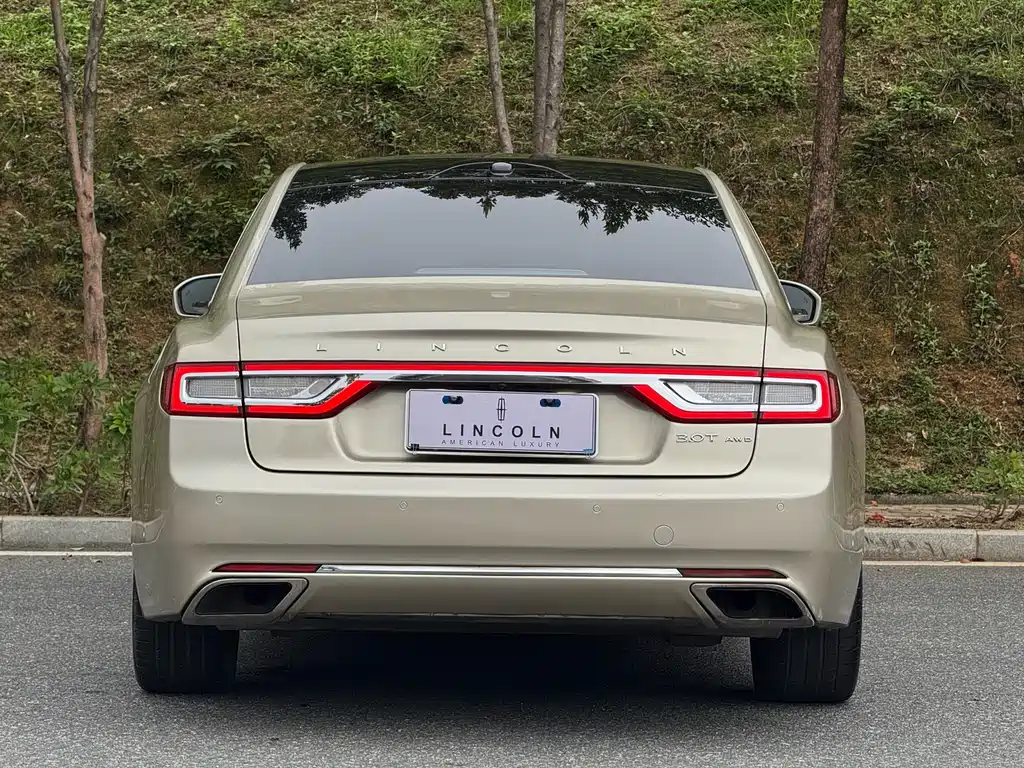 Lincoln Continental 2017 3.0T