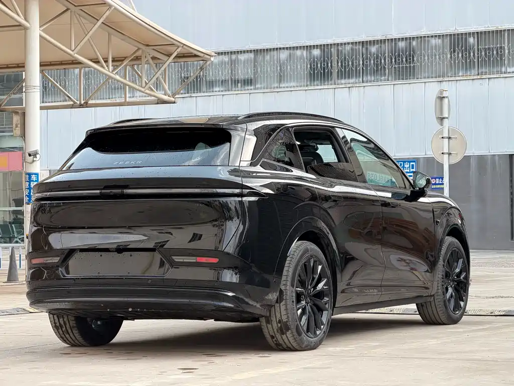 ZEEKR EXTREME KRYPTON 7X