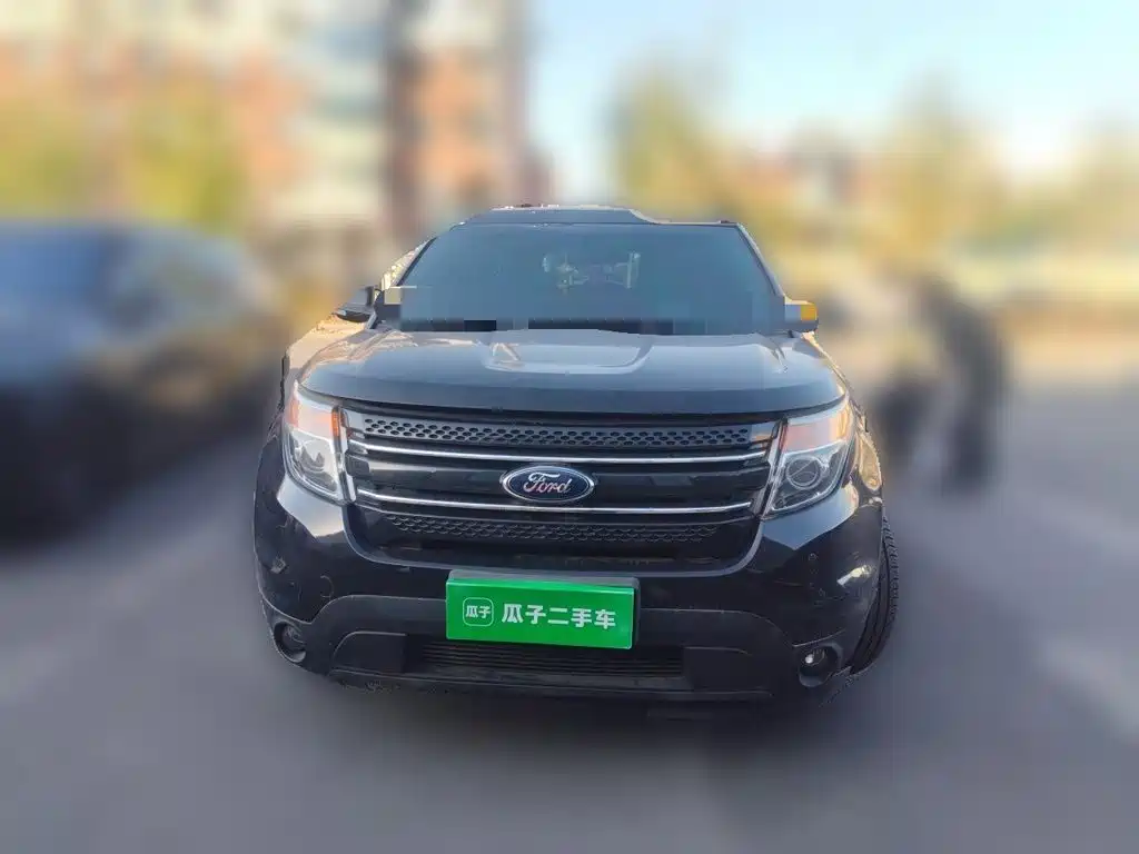Ford Explorer (Import) — миниатюра 2