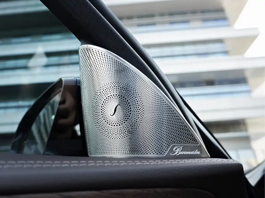 Mercedes-Benz E-Class — миниатюра 15