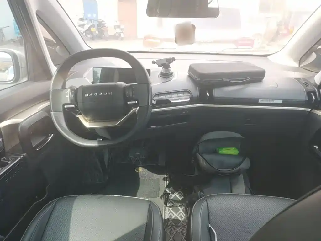Baojun KiWi EV — миниатюра 10