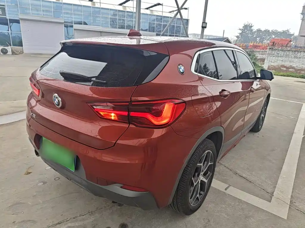 BMW X2 (Import) — миниатюра 7