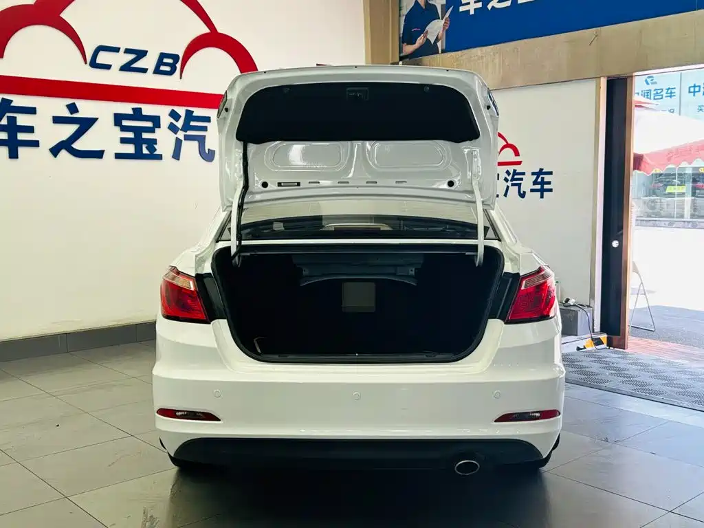 Changan Eado — миниатюра 9
