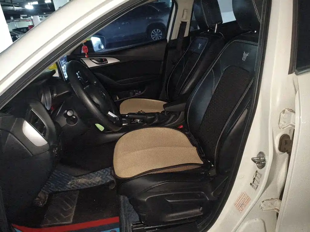 Mazda 3 Axela — миниатюра 8