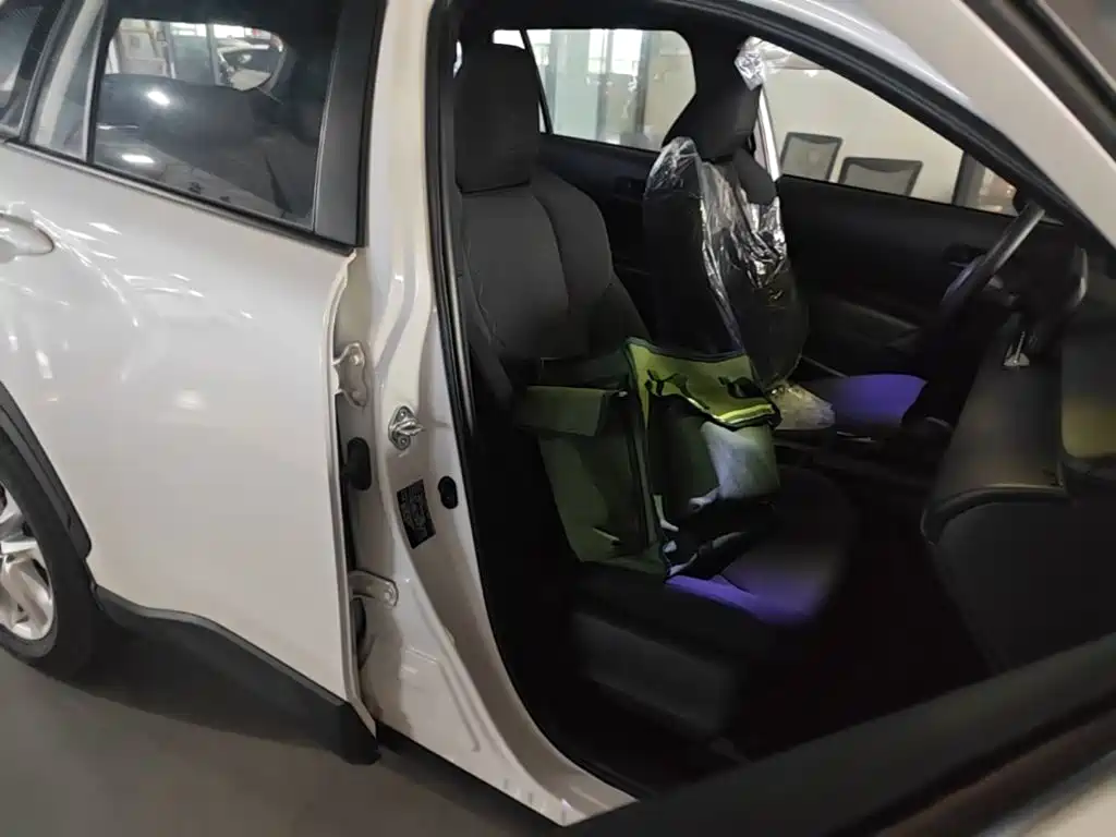 Toyota Corolla Cross — миниатюра 25