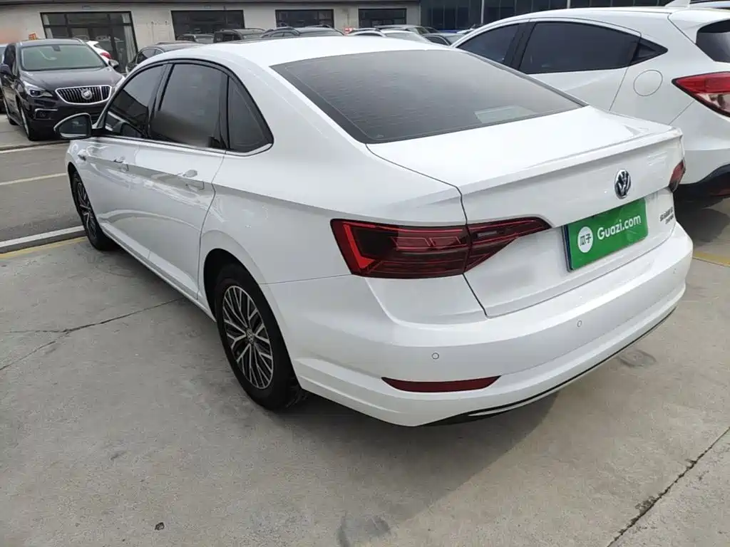 Volkswagen Sagitar — миниатюра 5