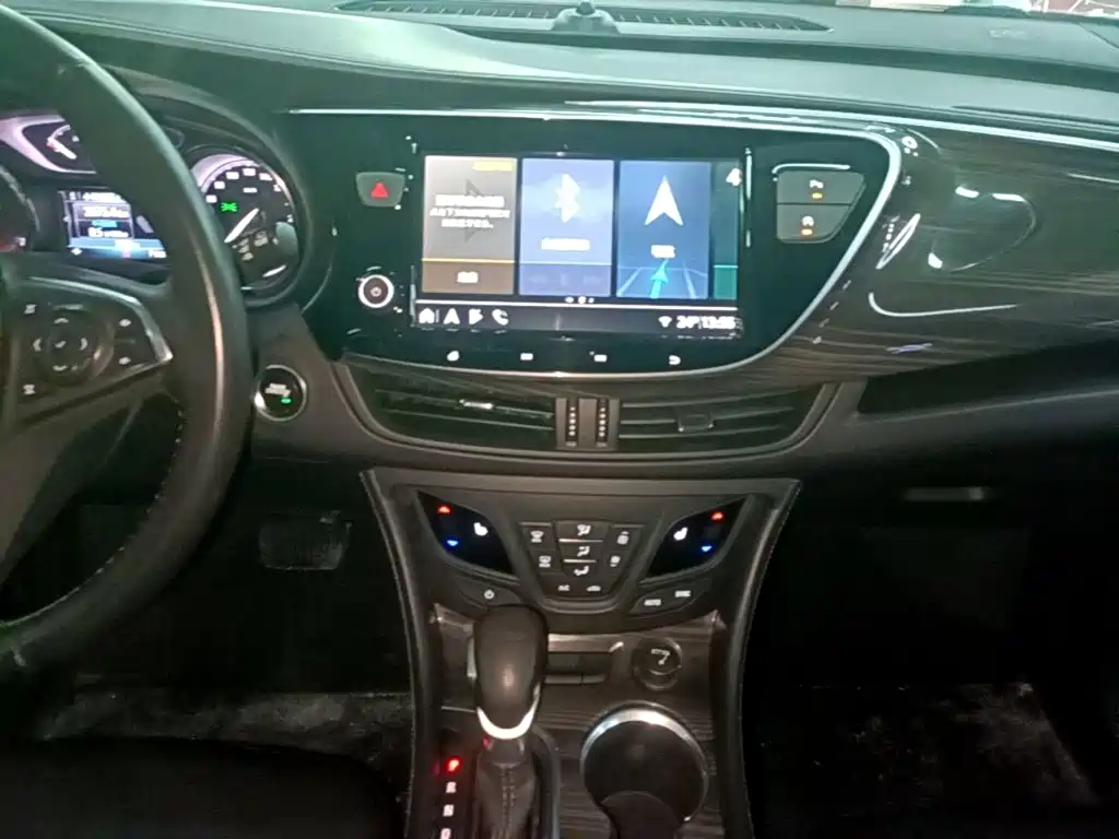 Buick Envision Plus — миниатюра 13