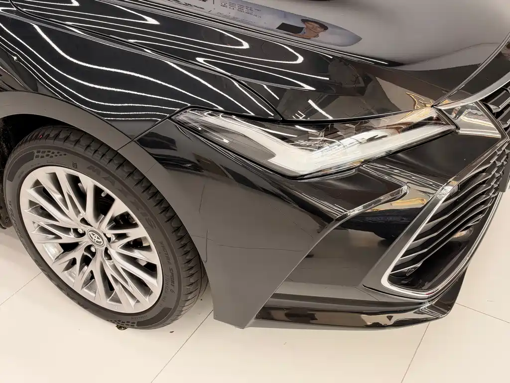 Toyota Avalon — миниатюра 4