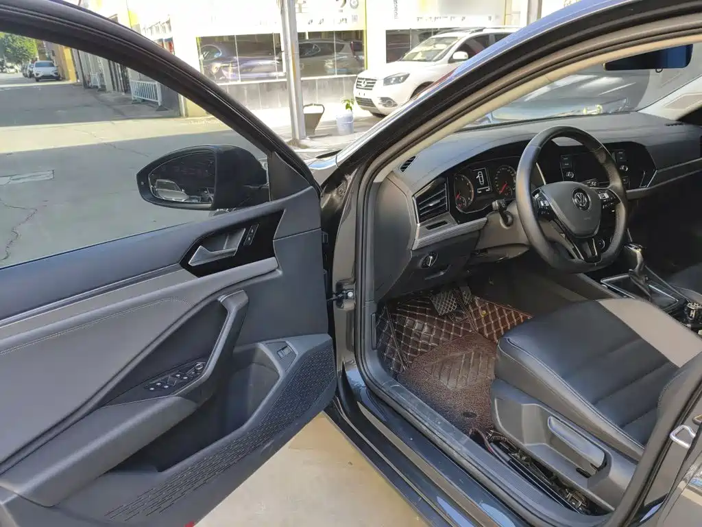 Volkswagen Sagitar — миниатюра 16