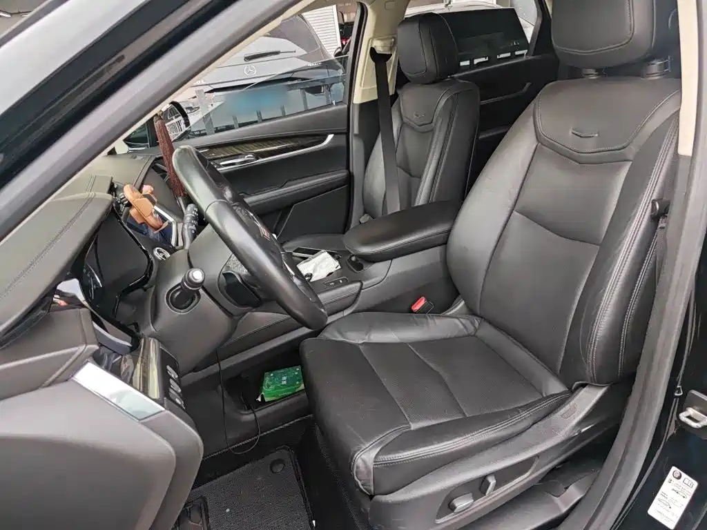 Cadillac XT5 — миниатюра 16