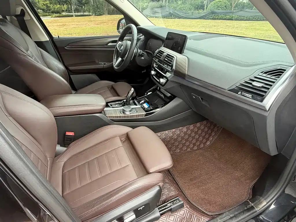 BMW X3 — миниатюра 12