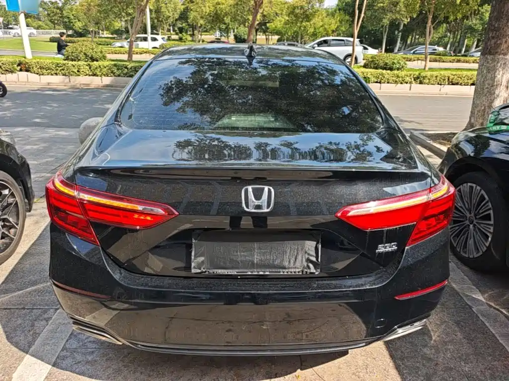 Honda Inspire — миниатюра 6