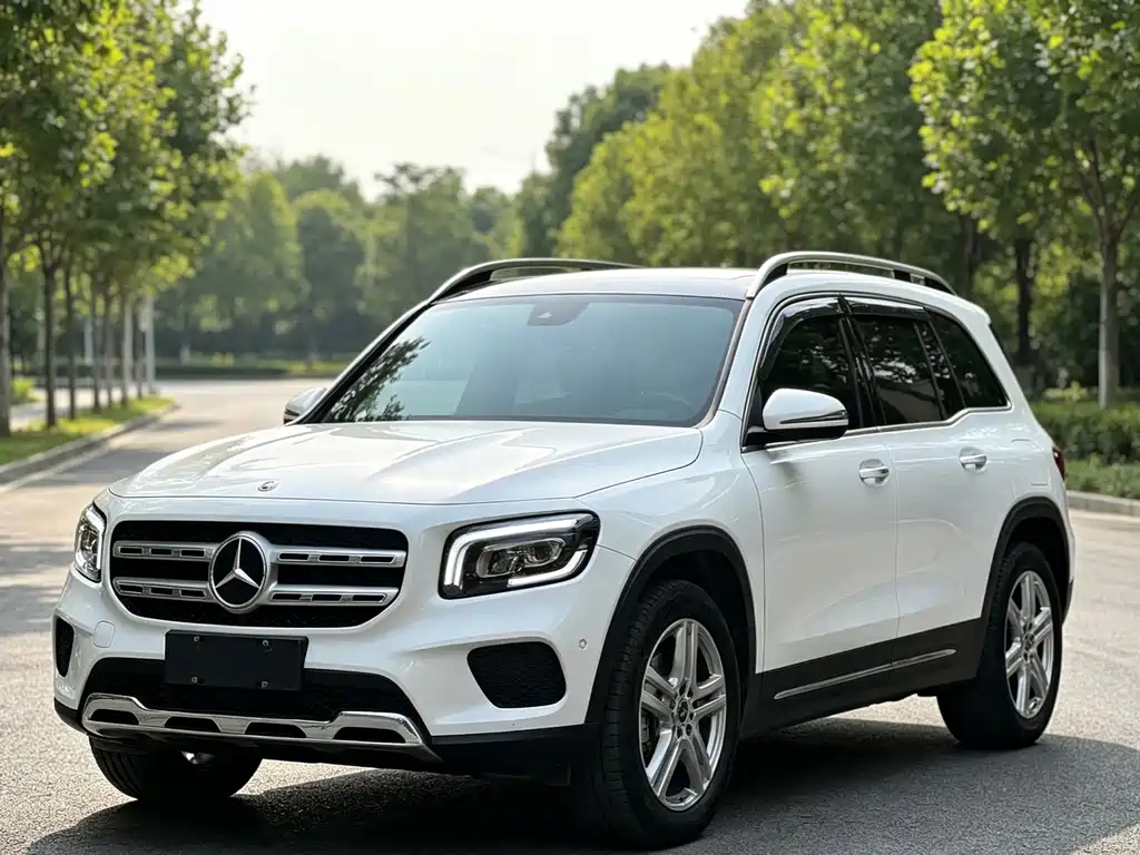 Mercedes-Benz GLB — миниатюра 3