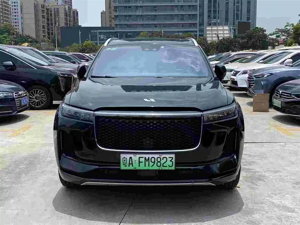 Li Auto ONE 2020 6 мест