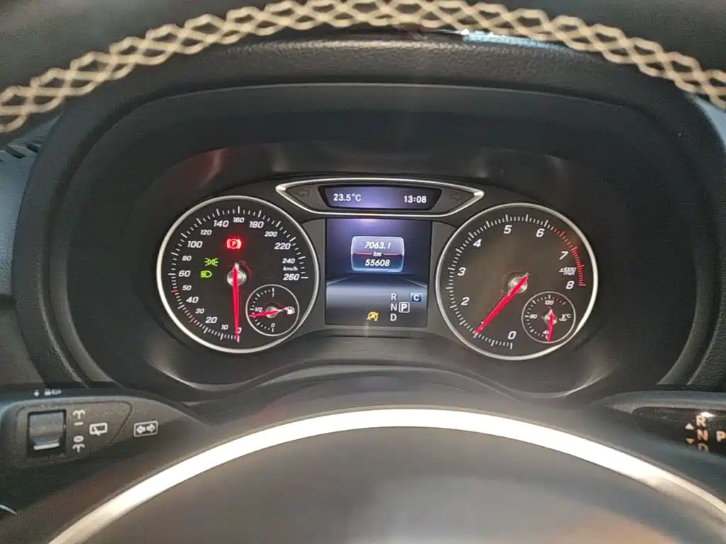 Mercedes-Benz B-Class — миниатюра 12